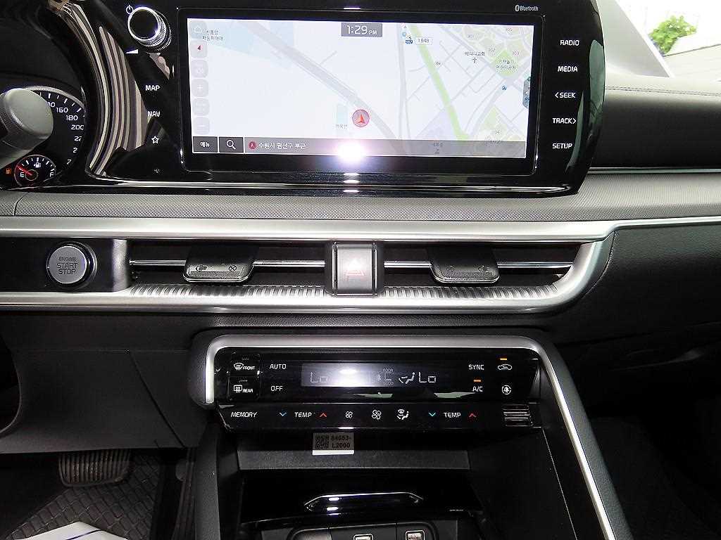 Kia K5 — photo 13
