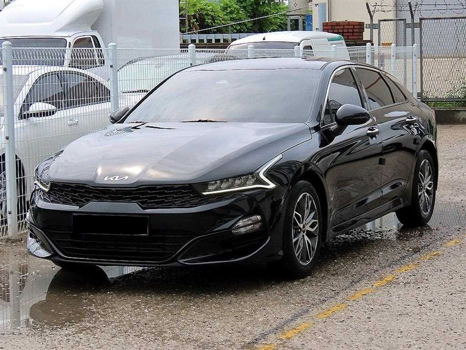Kia K5 — photo 02