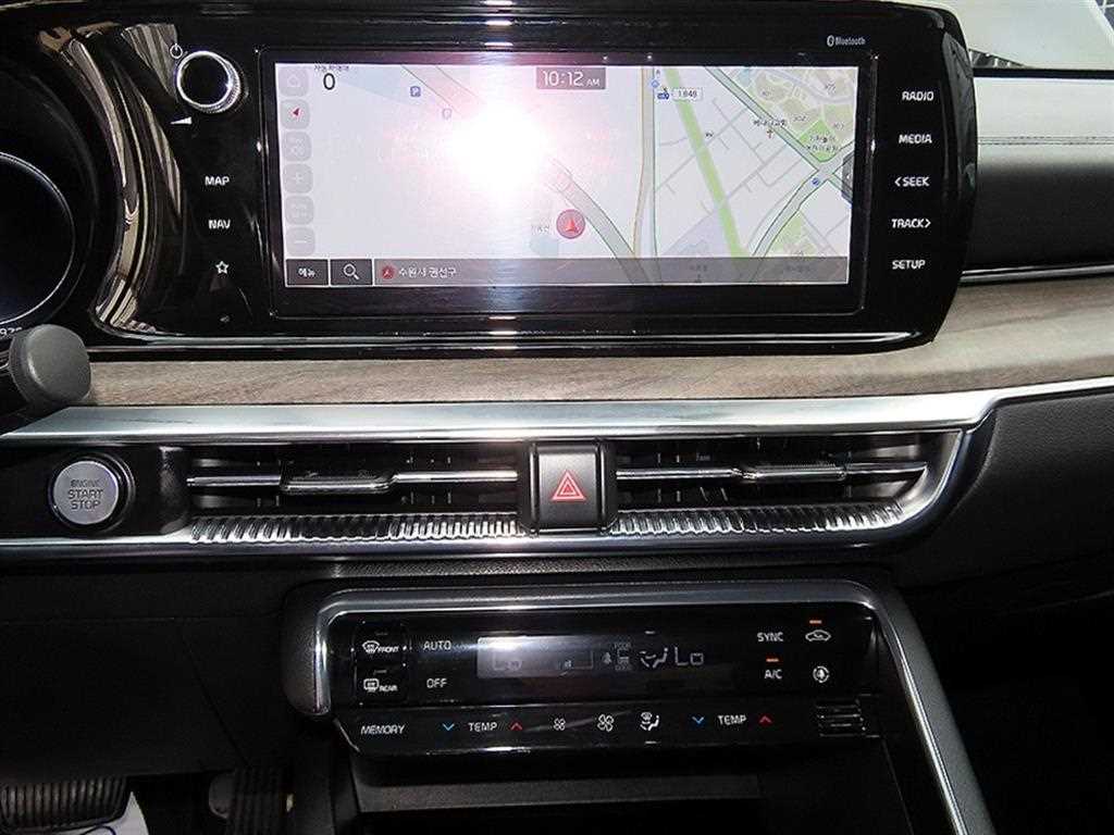 Kia K5 — photo 12