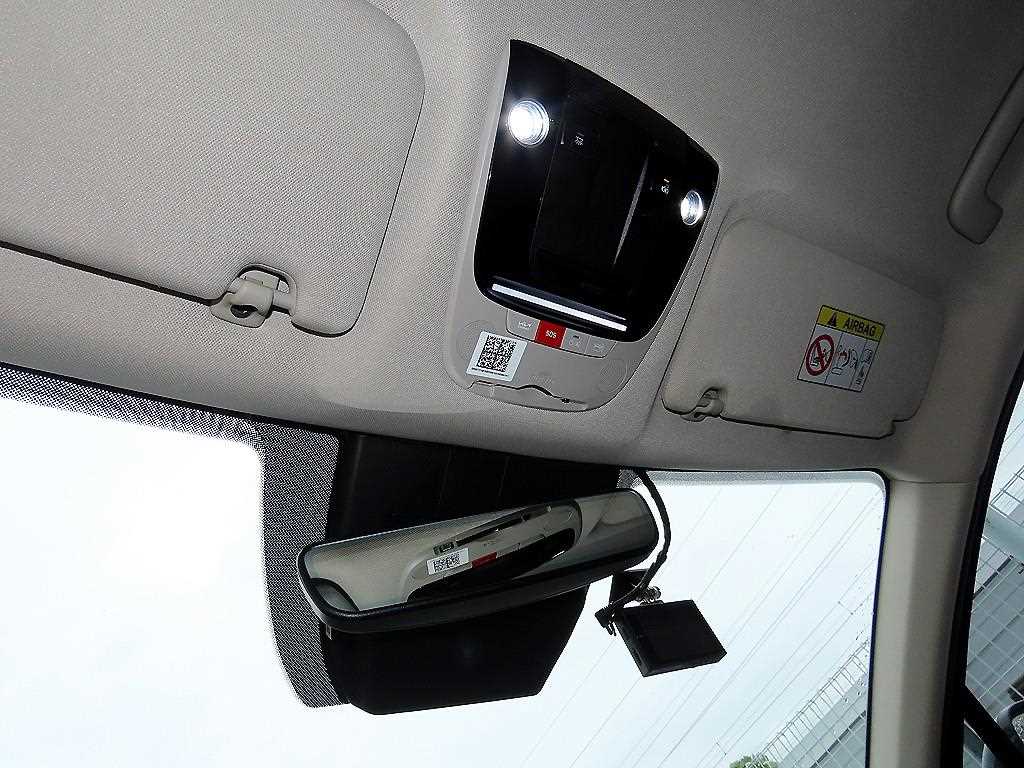 Kia K5 — photo 15