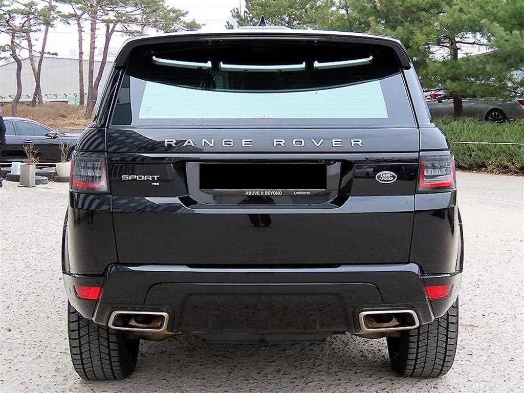 Land Rover Range Rover Sport — photo 04