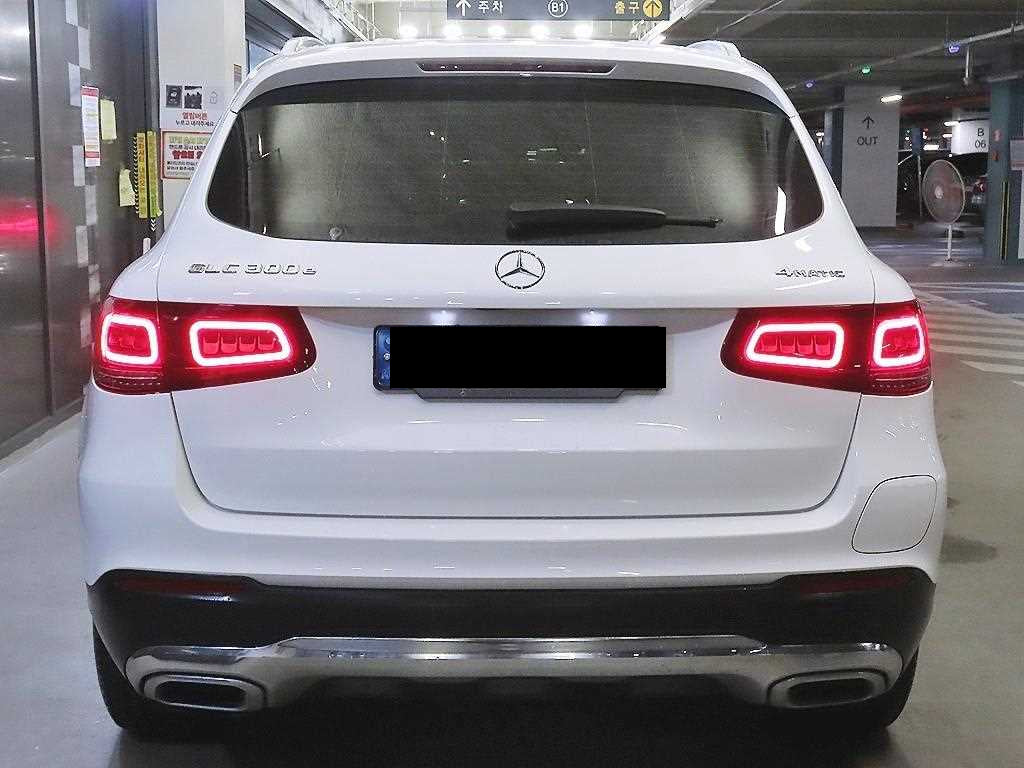 Mercedes-Benz GLC-Class — photo 05