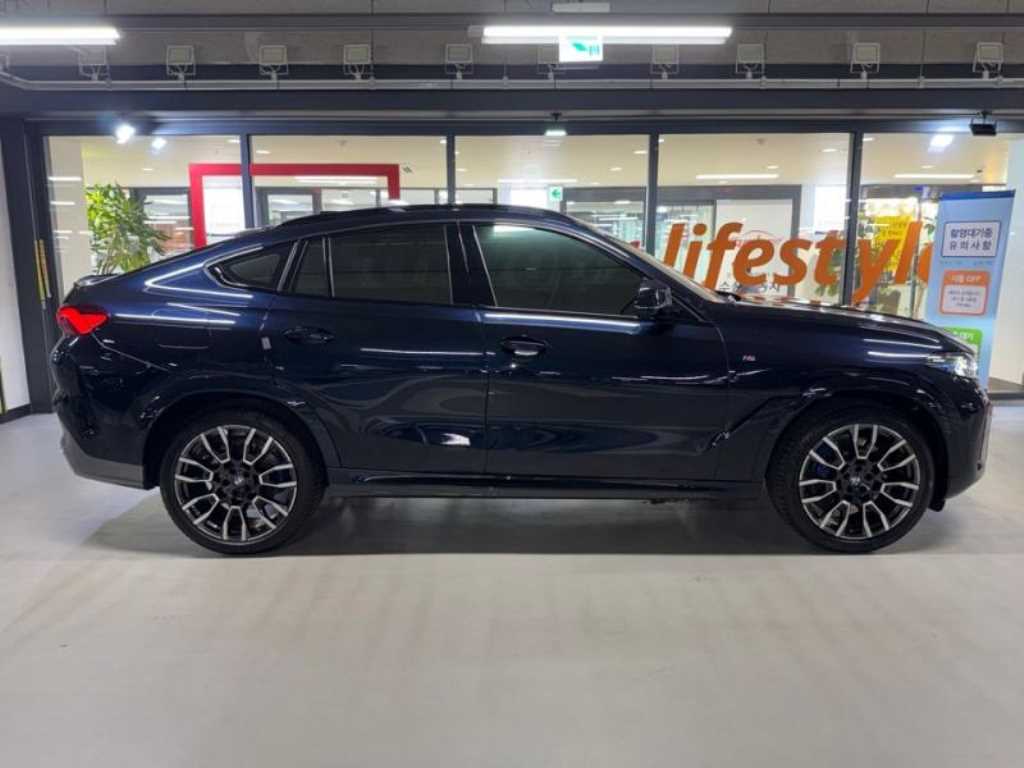 BMW X6 — photo 03