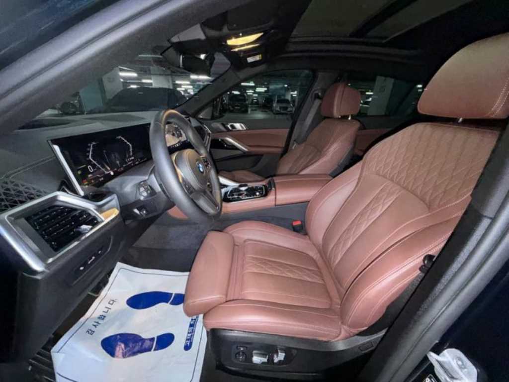 BMW X6 — photo 07