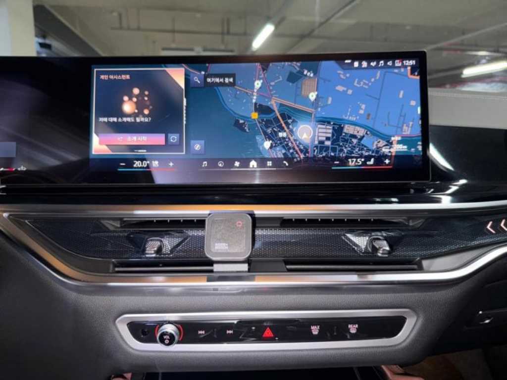 BMW X6 — photo 11
