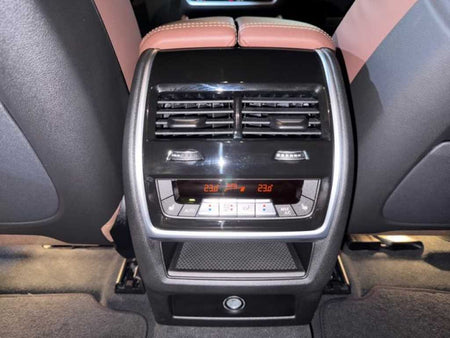 BMW X6 — photo 13