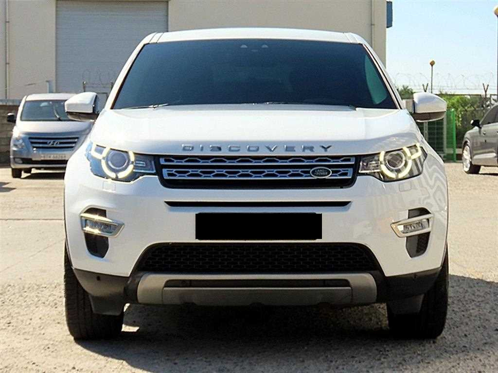Land Rover Discovery Sport — photo 01
