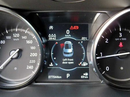 Land Rover Discovery Sport — photo 09