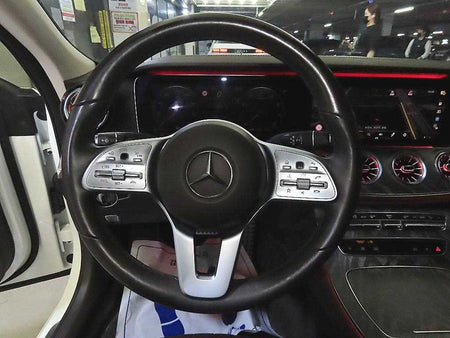 Mercedes-Benz CLS-Class — photo 08