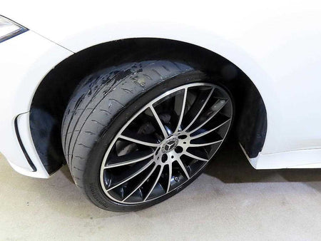 Mercedes-Benz CLS-Class — photo 20