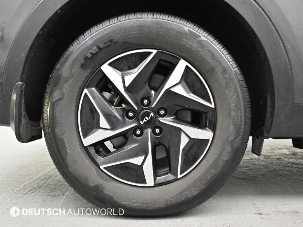 Kia Sorento — photo 05
