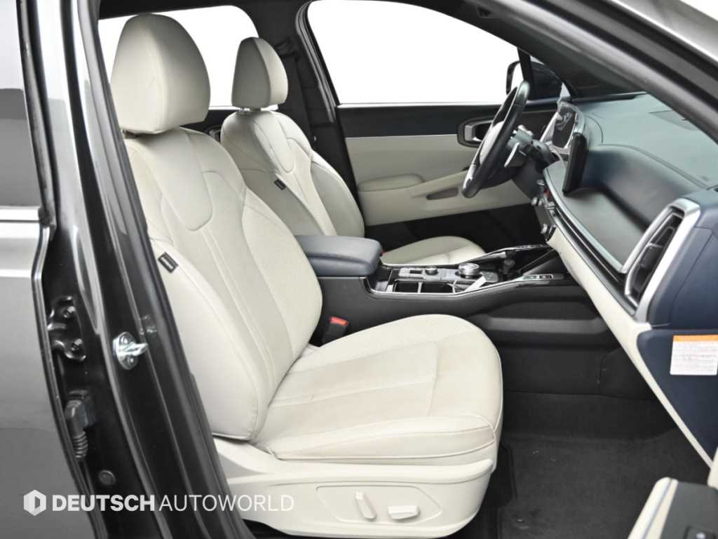 Kia Sorento — photo 10