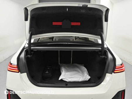 BMW 5-Series — photo 19