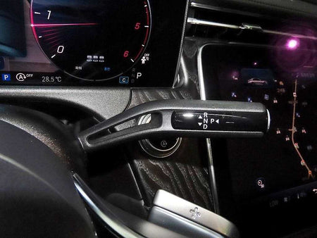 Mercedes-Benz E-Class — photo 12