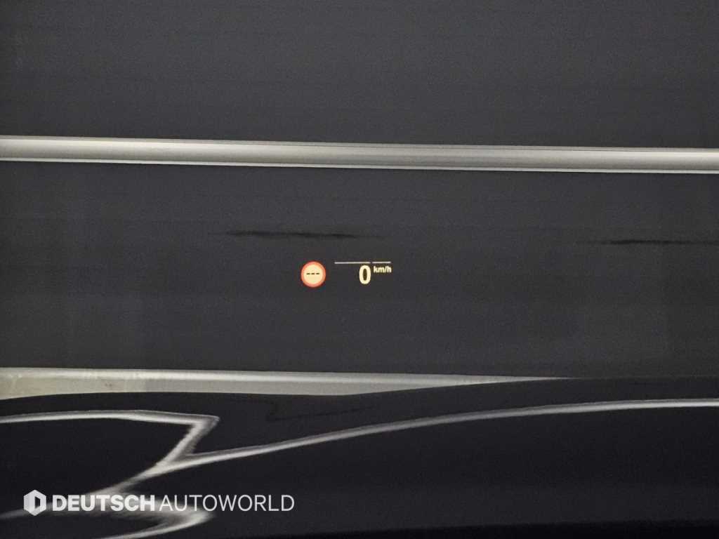 BMW 5-Series — photo 17