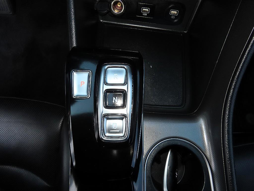 Hyundai Sonata — photo 10