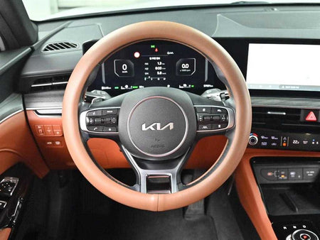 Kia K5 — photo 12