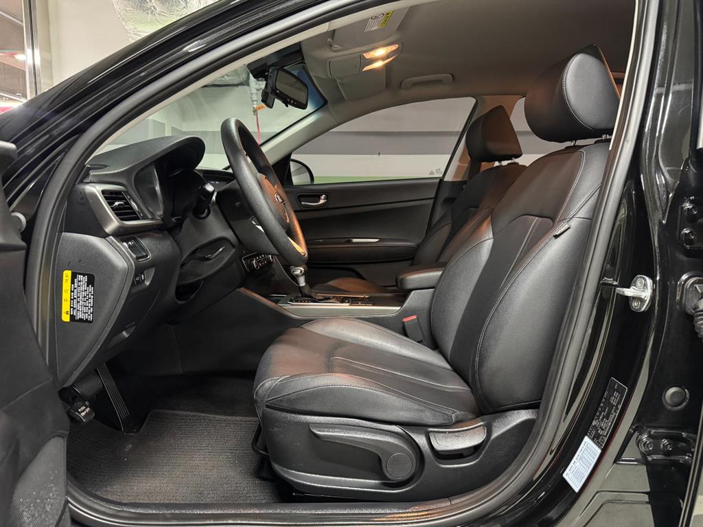 Kia K5 — photo 06