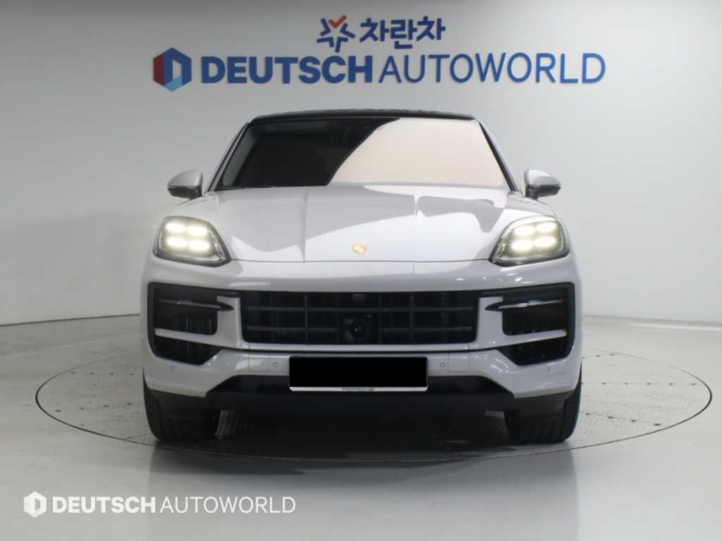 Porsche Cayenne — photo 03