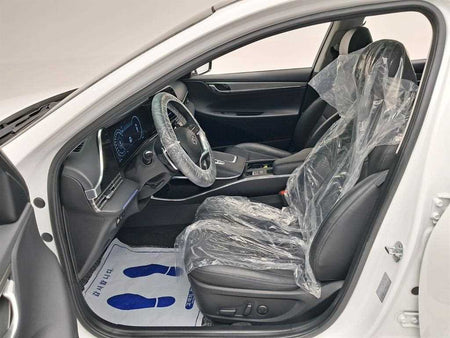 Hyundai Grandeur — photo 11