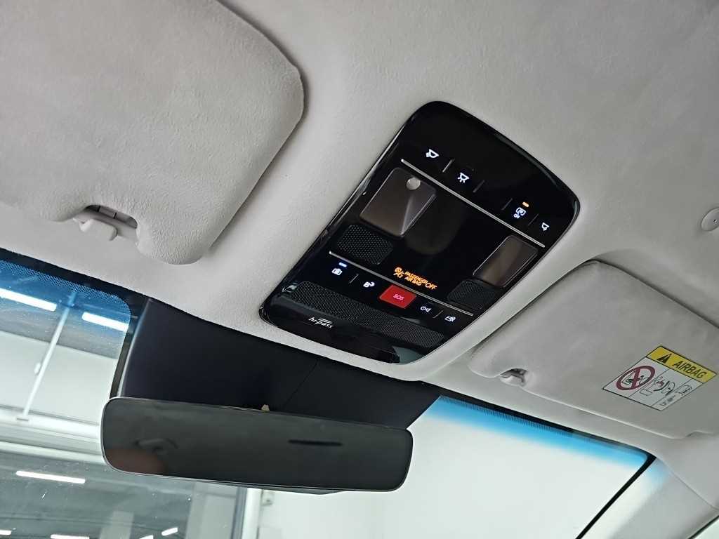 Hyundai Grandeur — photo 17