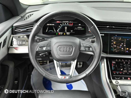 Audi Q8 — photo 13