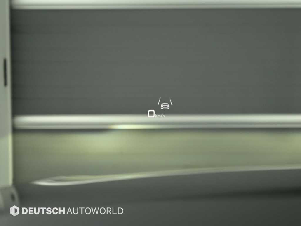 Audi Q8 — photo 17