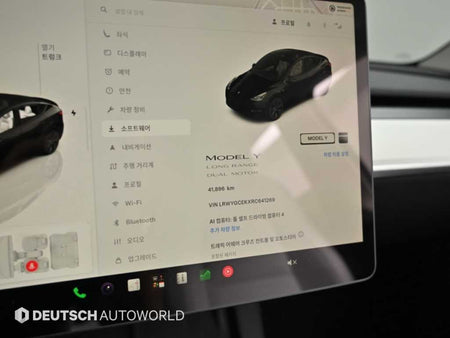 Tesla Model Y — photo 08