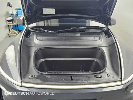 Tesla Model Y — photo 06