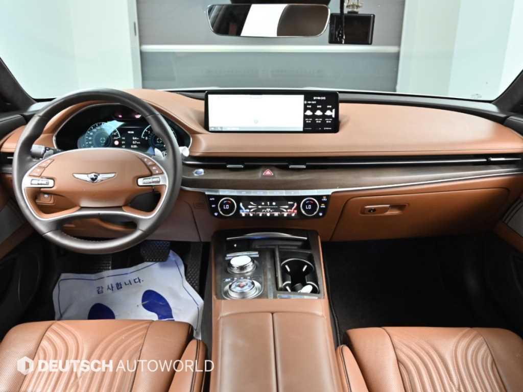 Genesis G80 — photo 07