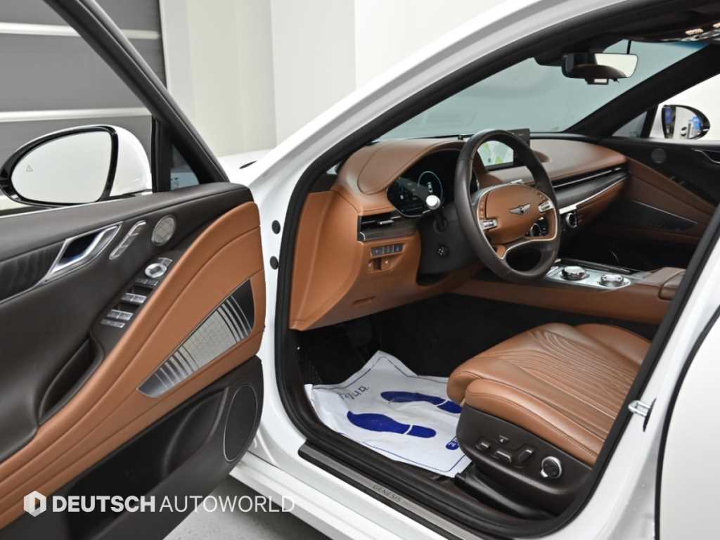 Genesis G80 — photo 11