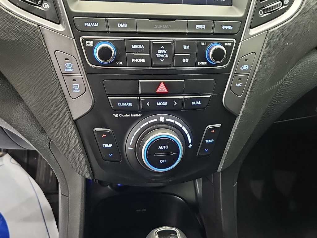 Hyundai Santafe — photo 10