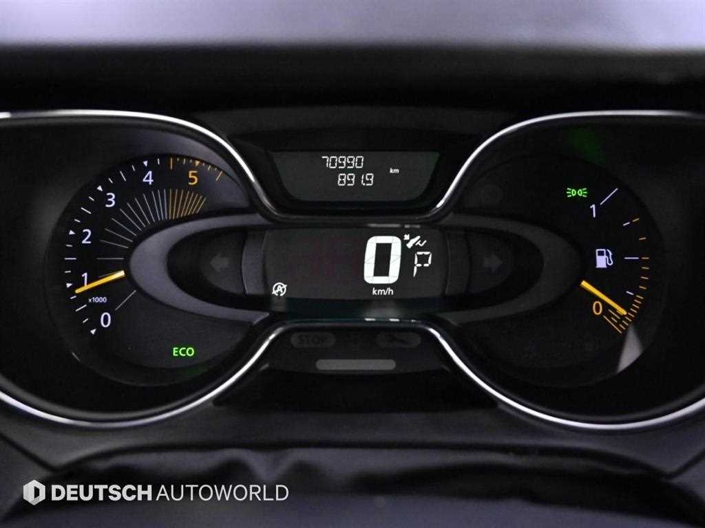 RENAULT QM3 — photo 08
