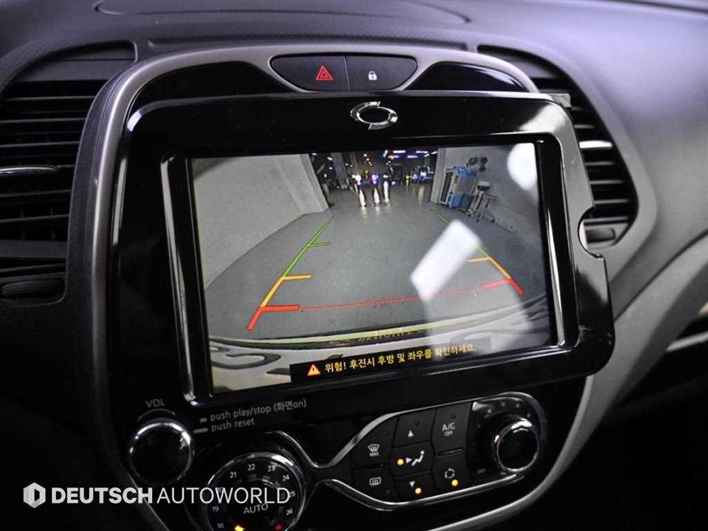RENAULT QM3 — photo 15