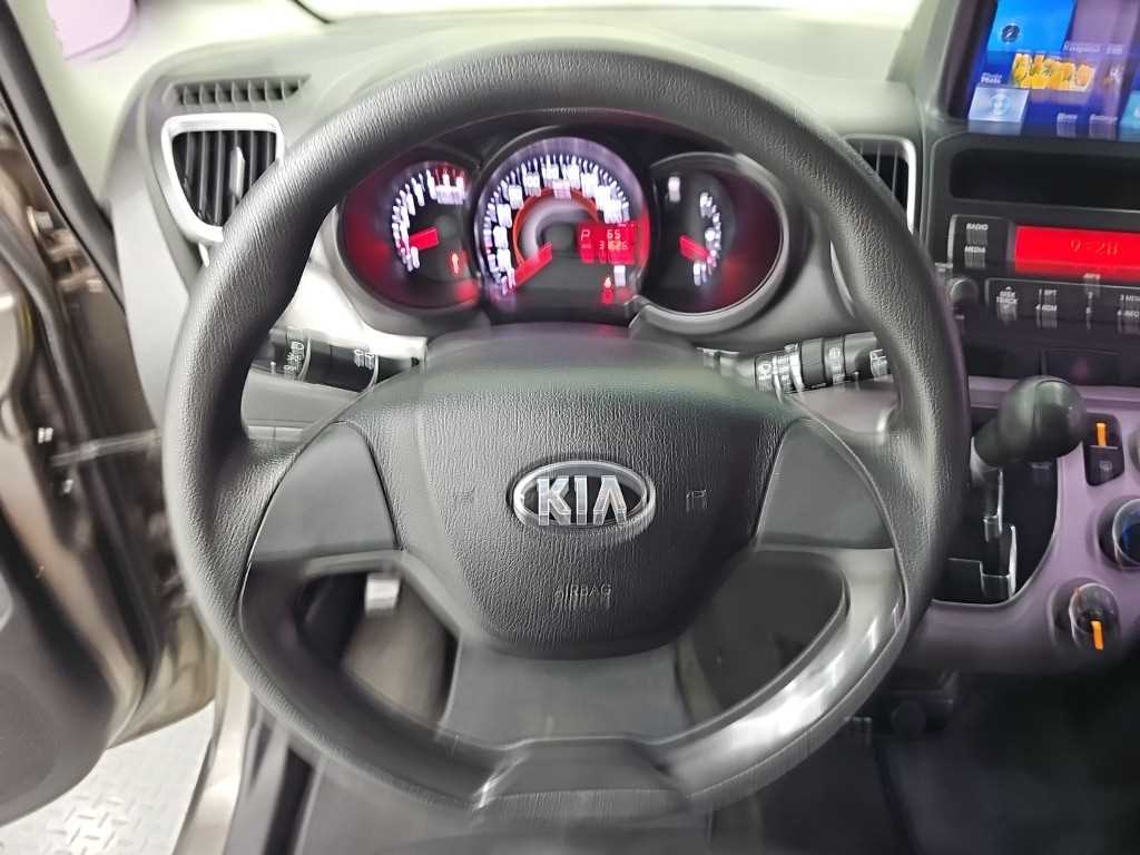 Kia RAY — photo 09