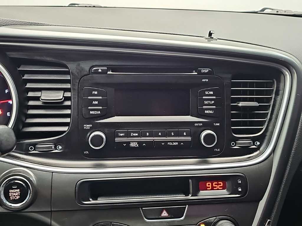 Kia K5 — photo 13