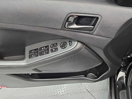 Kia K5 — photo 14