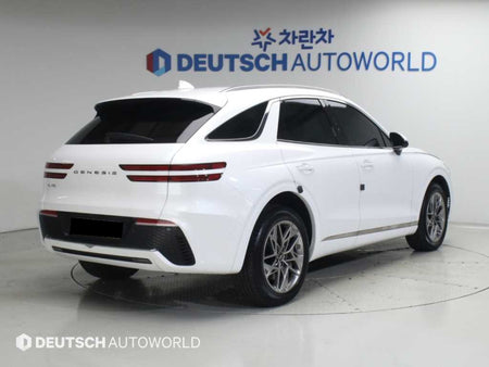 Genesis GV70 — photo 03