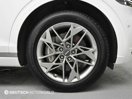 Genesis GV70 — photo 06