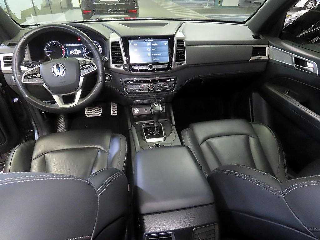 KGM Rexton — photo 10