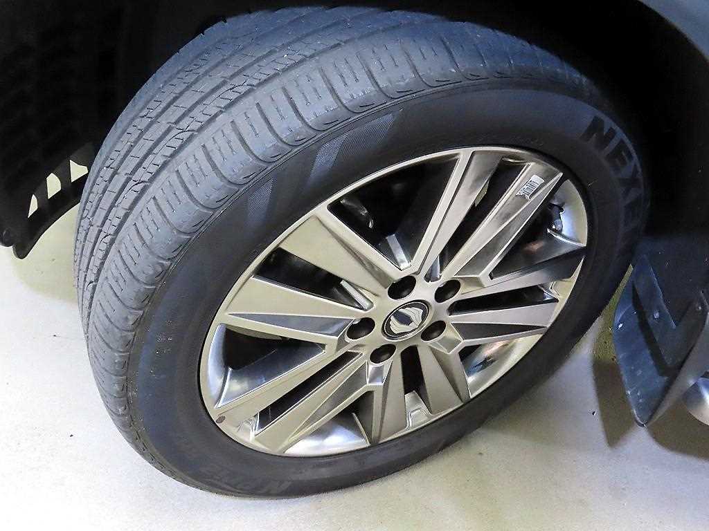 KGM Rexton — photo 20