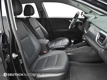 Kia Stonic — photo 10