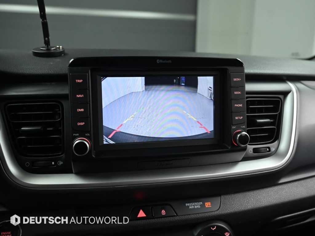Kia Stonic — photo 15