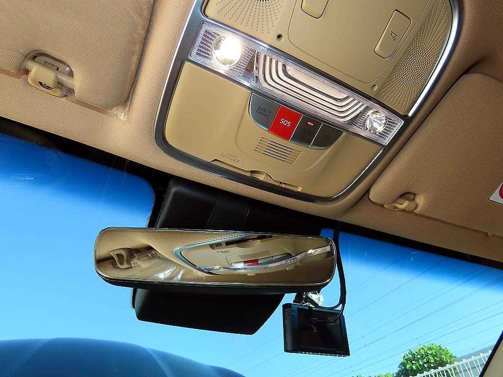 Kia K9 — photo 15