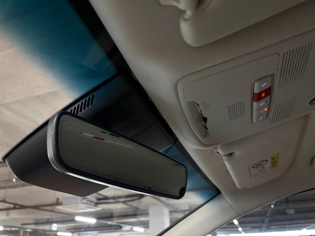 Hyundai Grandeur — photo 13