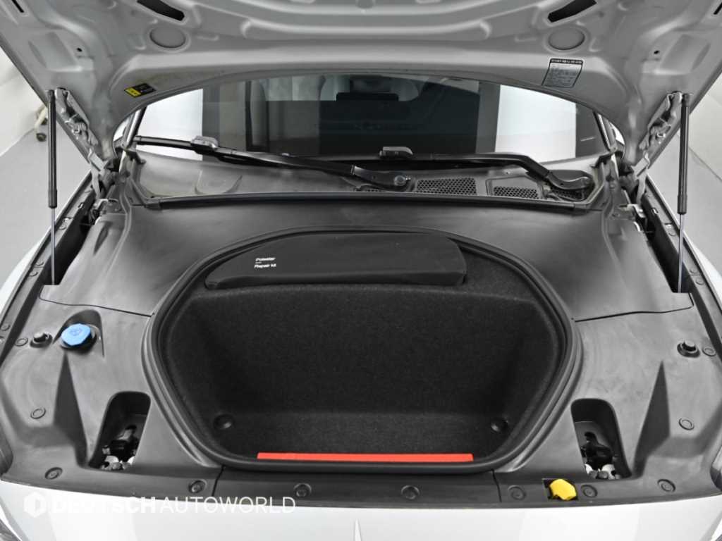 Polestar Polestar 2 — photo 06