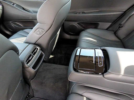 Genesis G80 — photo 17