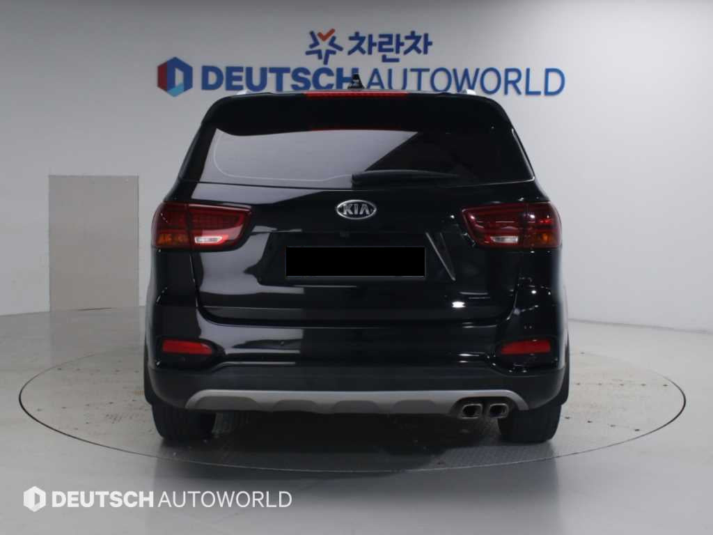 Kia Sorento — photo 04