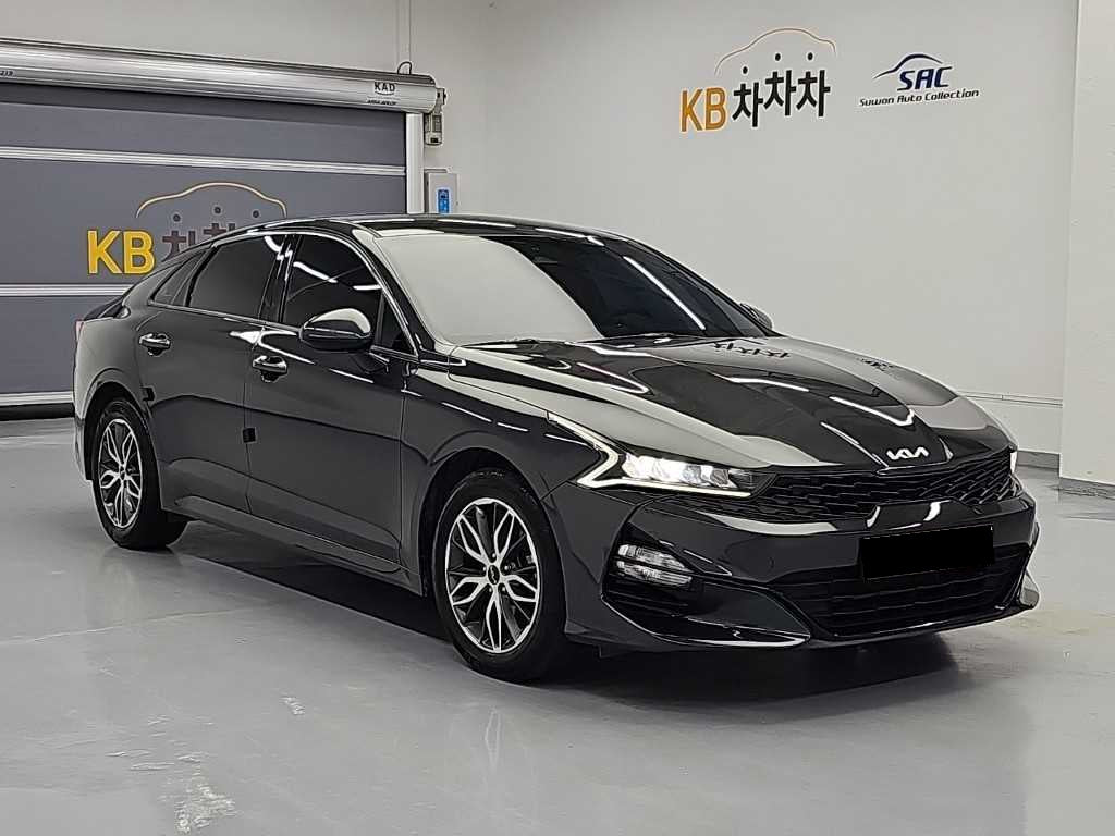 Kia K5 — photo 04