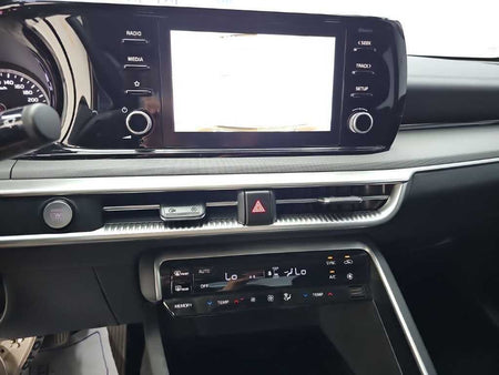 Kia K5 — photo 10
